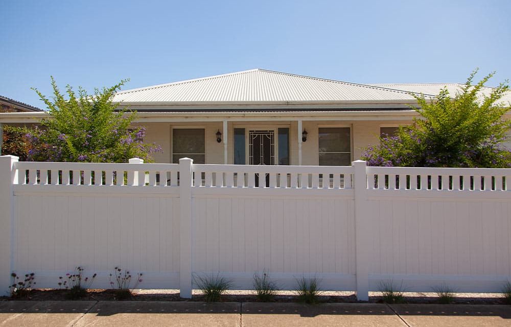 Think-Fencing-Mystique-Panel-Fence-with-Lattice-white-front